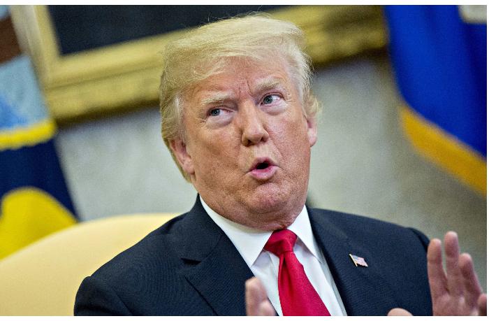 donald-tramp-zapuskaet-svoyu-sotsset