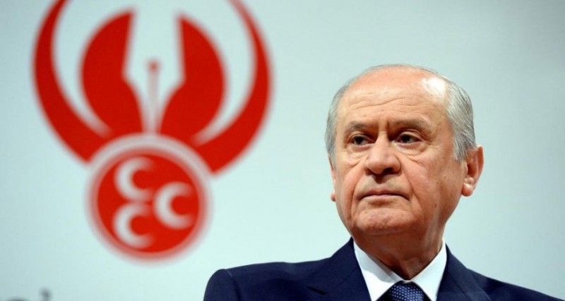 pozor-ot-porazheniya-vyzhzheno-kak-kleymo-na-lbu-armenii