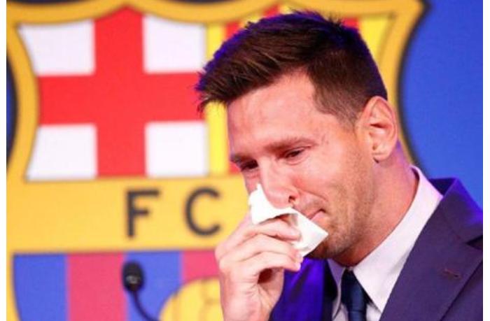 platok-v-kotoryy-plakal-messi-prodayut-za-1-million