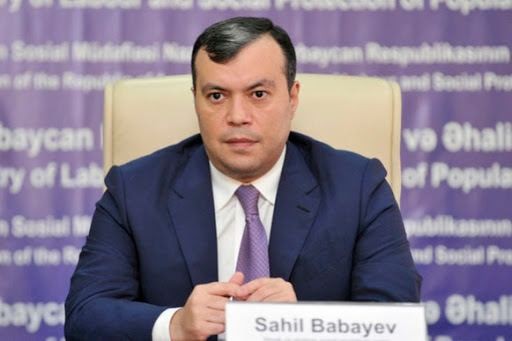 sakhil-babaev-podpisal-postanovlenie-o-naznachenii-strakhovykh-vyplat