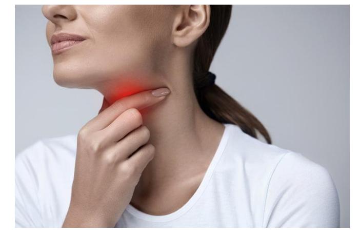 kak-vyyavit-problemy-so-shchitovidkoy-po-vneshnemu-vidu-nogtey