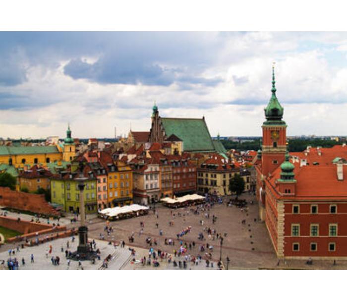 meriya-varshavy-otmenila-novogodniy-prazdnik