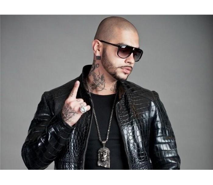 reper-timati-s-neterpeniem-zhdet-povestku