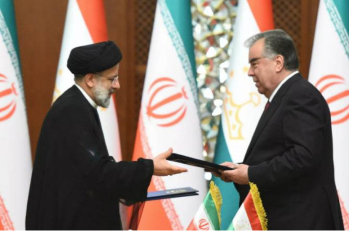 tadzhikistan-i-iran-otmenyayut-vizovyy-rezhim