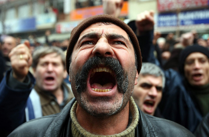 armeniyu-vtyagivayut-v-voynu