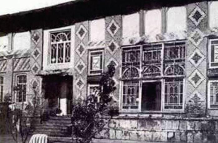 armyane-razrushili-dom-panakh-khana-makinskogo