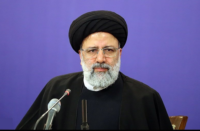 raisi-imeet-shansy-stat-vysshim-religioznym-liderom-irana