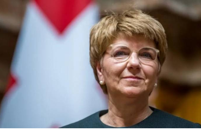 v-shveytsarii-ofitsialno-smenilsya-prezident