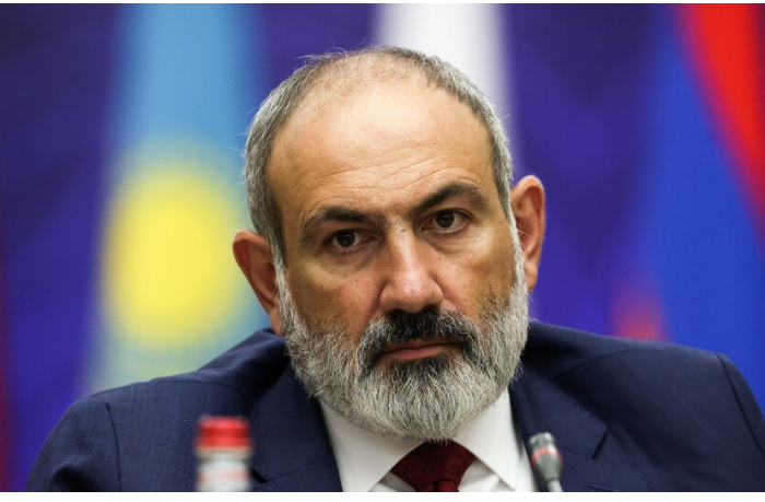 chto-zadumal-pashinyan