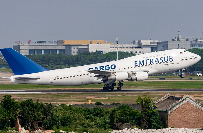 venesuela-obvinila-ssha-v-pokhishchenii-samoleta-boeing-747-300