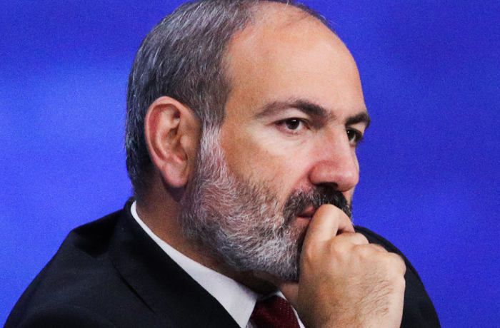pashinyan-nadeetsya-na-pozhilykh-dobrovoltsev