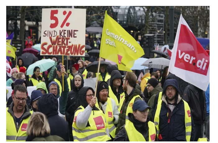 v-germanii-rabotniki-obshchestvennogo-transporta-nachali-zabastovku