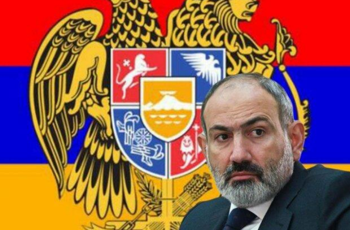 falshivyy-gerb-i-ukradennyy-gimn