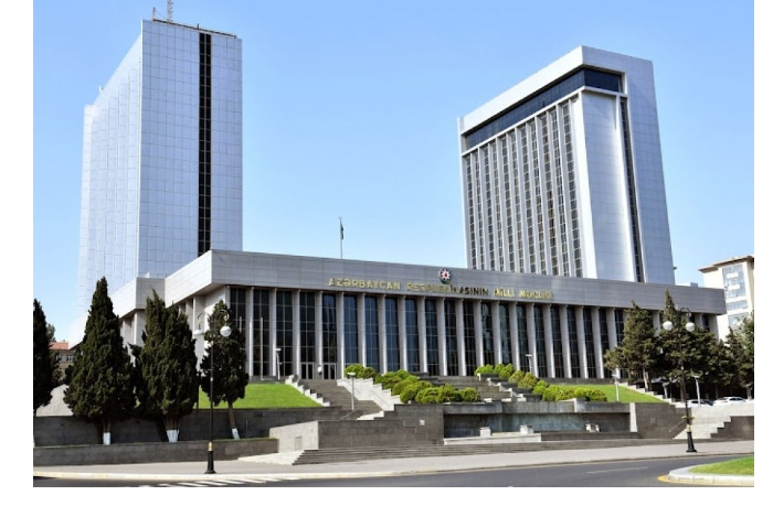 parlament-azerbaydzhana-osudil-predvzyatuyu-rezolyutsiyu-yevroparlamenta