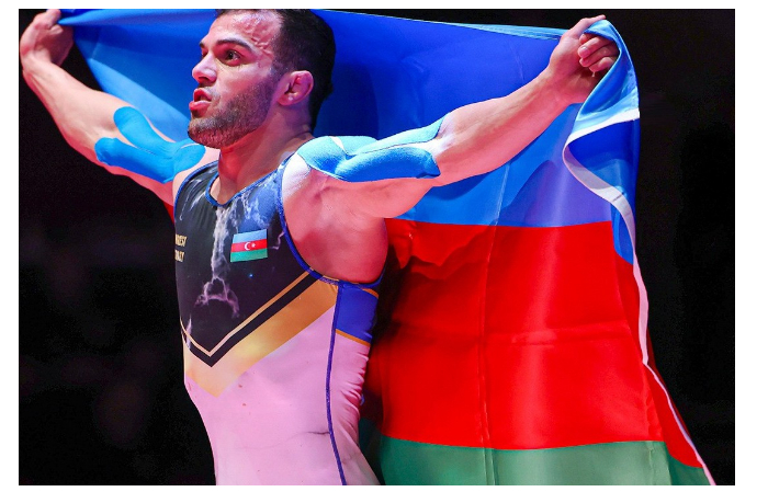 azerbaydzhanskiy-borets-zavoeval-litsenziyu-na-letnie-olimpiyskie-igry-parizh-2024