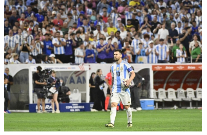 messi-stal-samym-titulovannym-igrokom-v-istorii-futbola