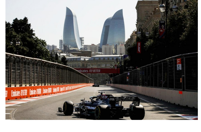 formula-1-dvizhenie-transporta-na-ulitsakh-baku-vosstanovleno-menee-chem-za-sutki