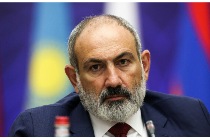 chto-zadumal-pashinyan