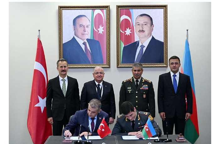 azerbaydzhan-i-turtsiya-podpisali-soglasheniya-o-voenno-tekhnicheskom-sotrudnichestve