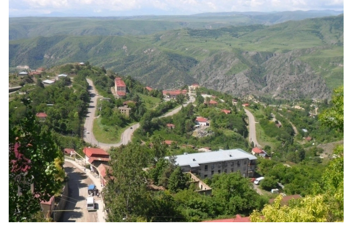 azerbaydzhan-v-2026-2029-gg-potratit-na-vosstanovlenie-karabakha-i-vostochnogo-zangezura-135-mlrd-manatov