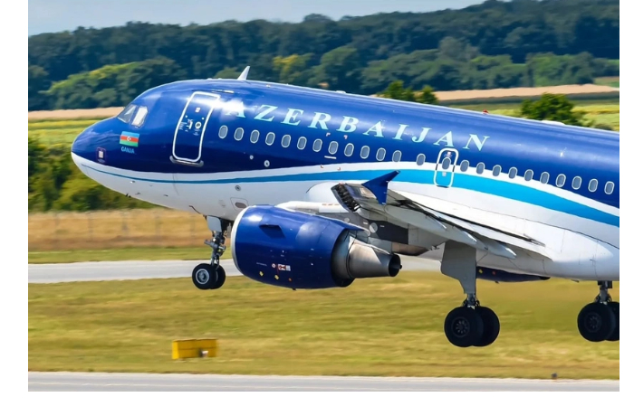 azal-sovershivshiy-avariynuyu-posadku-v-pulkovo-samolet-proshel-planovyy-tekhnicheskiy-osmotr