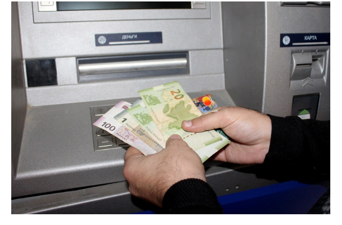 pensii-v-azerbaydzhane-budut-polnostyu-vyplacheny-zavtra