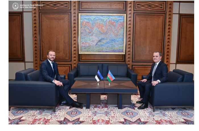 bayramov-vstretilsya-s-estonskim-kollegoy-v-baku
