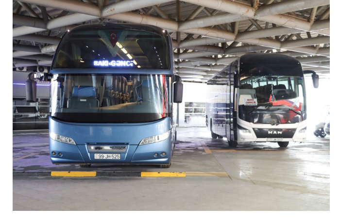 ayna-obnovilo-35-avtobusnogo-parka-dlya-mezhdugorodnikh-perevozok-iz-baku