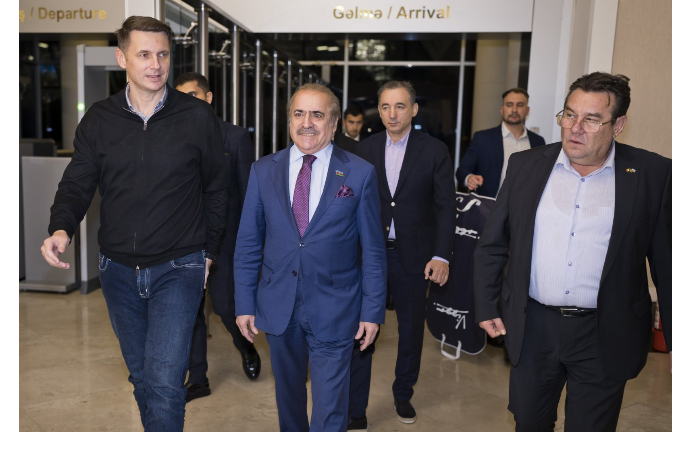 predsedatel-senata-parlamenta-rumynii-pribyl-s-vizitom-v-azerbaydzhan-foto