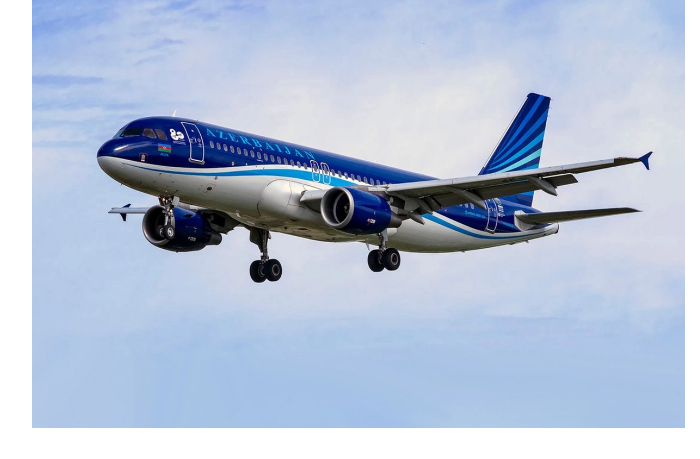 azal-vkhodit-v-top-10-kompaniy-na-gruzinskom-aviarynke