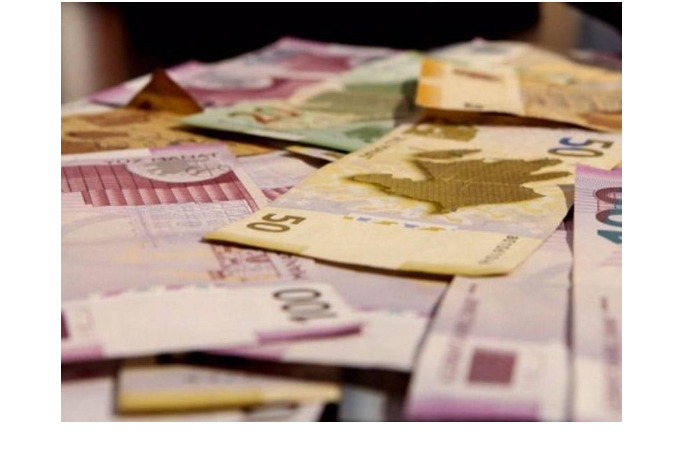 vnutrenniy-gosdolg-azerbaydzhana-sokratilsya-na-16-mlrd-manatov