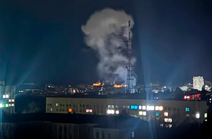 rossiya-udarila-po-ukrainskoy-telebashne