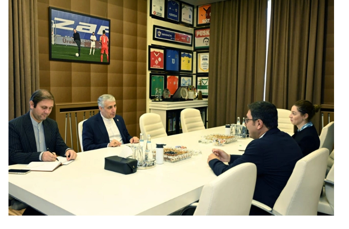 farid-gaibov-obsudil-s-poslom-irana-sotrudnichestvo-v-sfere-molodezhi-i-sporta