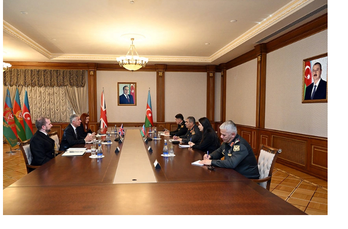 azerbaydzhan-i-velikobritaniya-obsudili-voennoe-sotrudnichestvo