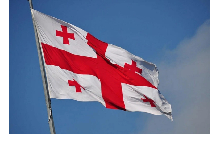 gasa-turetskiy-voennyy-samolet-ischez-s-radarov-v-nebe-nad-gruziey