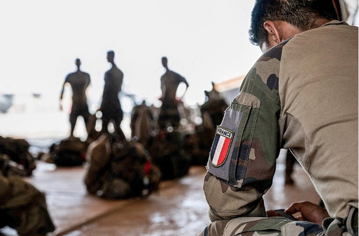 senegal-zakryvaet-frantsuzskie-voennye-bazy