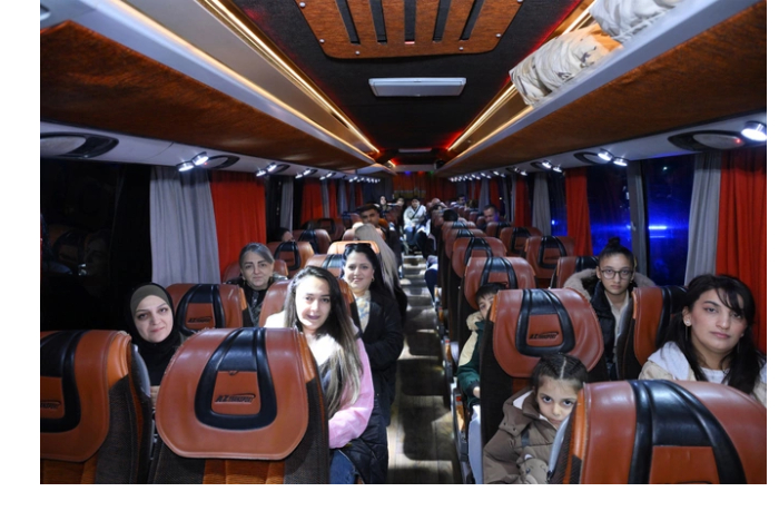 v-selo-agaly-zangilanskogo-rayona-otpravlena-ocherednaya-gruppa-pereselentsev