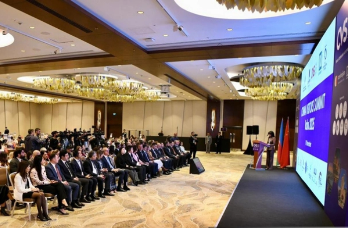 v-baku-vpervye-prokhodit-china-visitors-summit