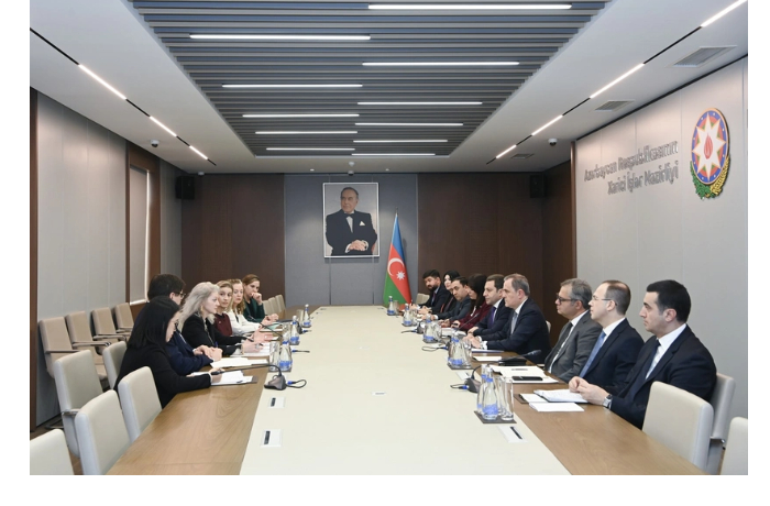 bayramov-obsudil-s-zamgossekretarya-ssha-sotrudnichestvo-mezhdu-baku-i-vashingtonom