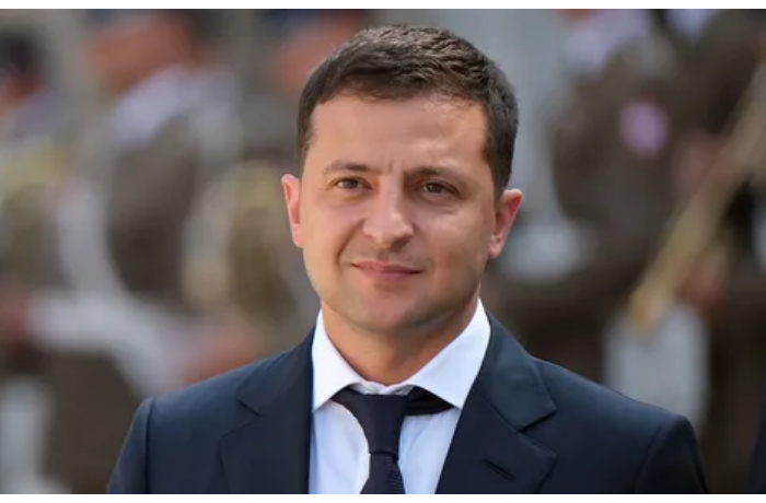 zelenskiy-otpravilsya-v-turtsiyu-chtoby-popytatsya-vozobnovit-mirnye-peregovory