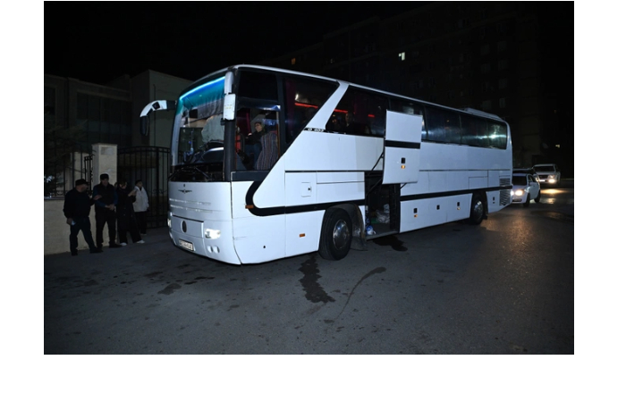 ocherednaya-gruppa-pereselentsev-otpravlena-v-selo-mamedbeyli-zangilanskogo-rayona