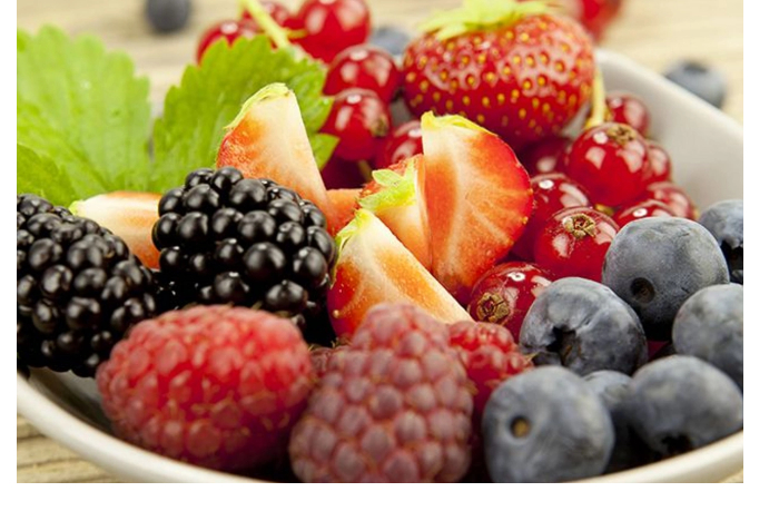 populyarnuyu-yagodu-nazvali-neozhidannym-sredstvom-dlya-podderzhki-serdtsa