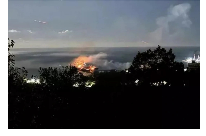 smi-vsu-povredili-neftyanoy-terminal-rf-v-novorossiyske