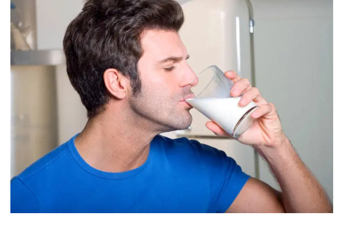 vrach-rasskazala-kakoe-moloko-vredno-dlya-serdtsa