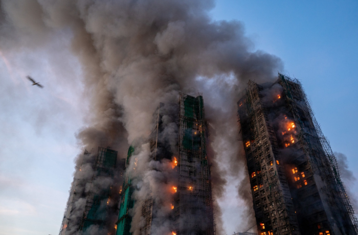 strashnyy-pozhar-v-gonkonge-vlasti-podtverdili-gibel-55-chelovek