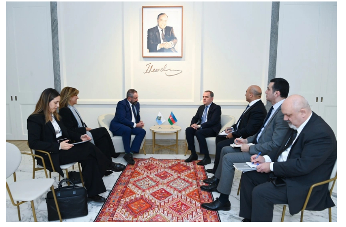 glavy-mid-azerbaydzhana-i-san-marino-obsudili-sotrudnichestvo-v-ramkakh-mezhdunarodnykh-organizatsiy