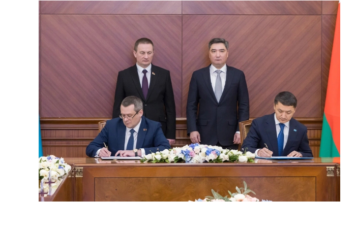 kazakhstan-i-belarus-podpisali-dorozhnye-karty-o-sotrudnichestve-v-ryade-sfer
