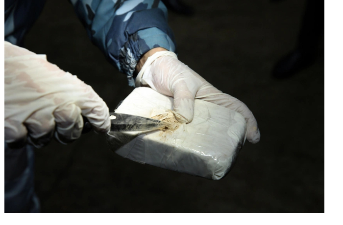 v-azerbaydzhane-za-pyat-let-pravookhraniteli-izyali-335-tonny-narkotikov