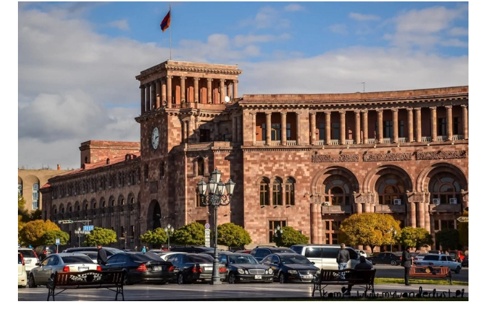 pravitelstvo-armenii-vydelit-dopolnitelno-11-mln-na-oboronnye-nuzhdy