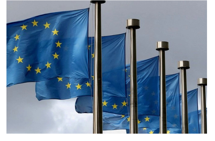 yevrokomissiya-zapretila-vydachu-novykh-mnogorazovykh-viz-rossiyanam